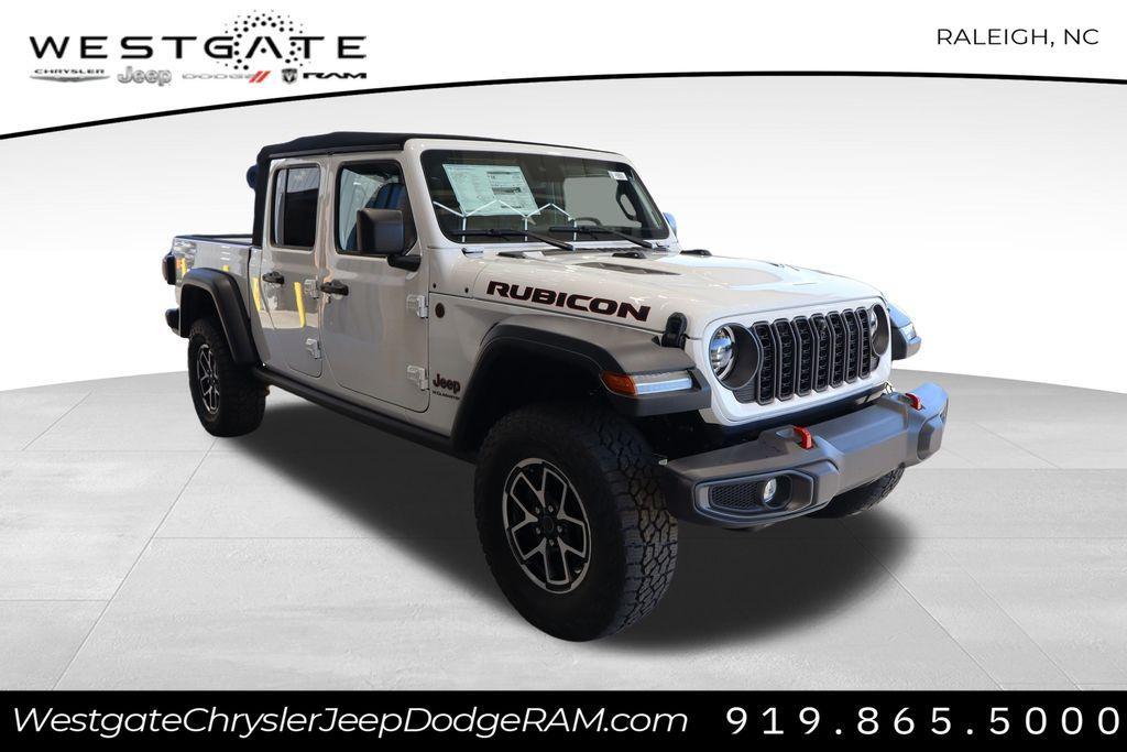 new 2024 Jeep Gladiator car, priced at $39,445