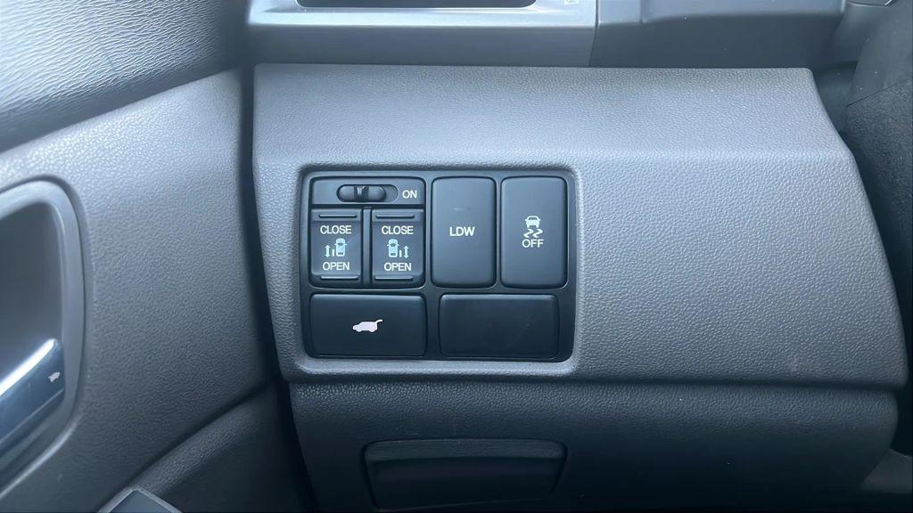 used 2015 Honda Odyssey car, priced at $13,496