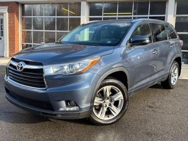 used 2015 Toyota Highlander car, priced at $18,995