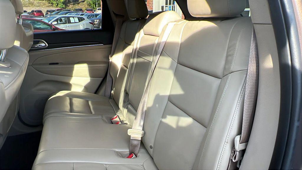 used 2017 Jeep Grand Cherokee car, priced at $14,800