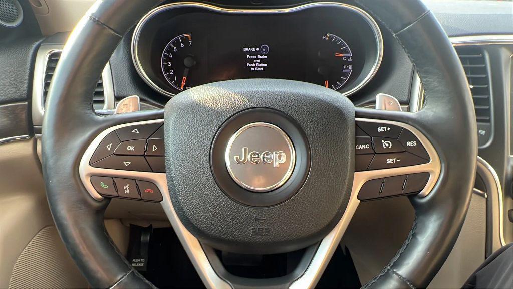 used 2017 Jeep Grand Cherokee car, priced at $14,800