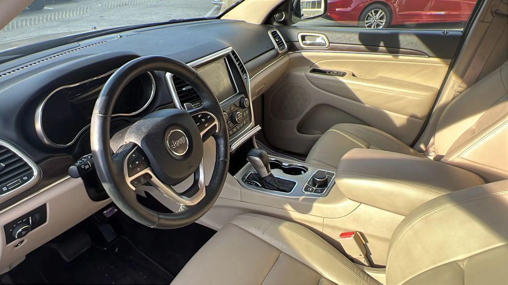used 2017 Jeep Grand Cherokee car, priced at $14,800