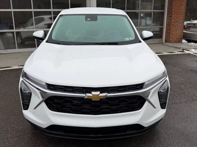 used 2024 Chevrolet Trax car, priced at $18,799