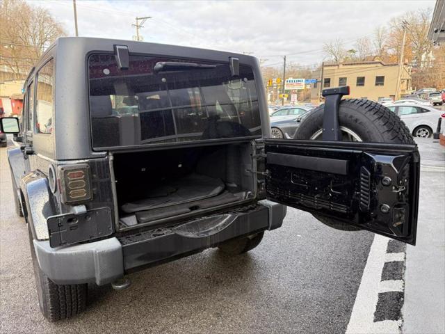 used 2016 Jeep Wrangler Unlimited car, priced at $16,995