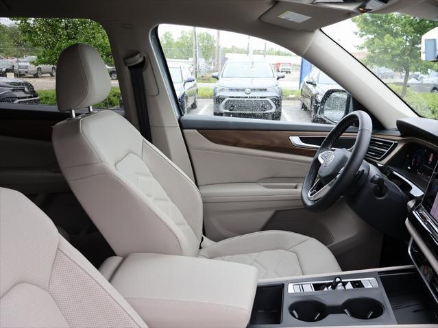 new 2025 Volkswagen Atlas car, priced at $41,331