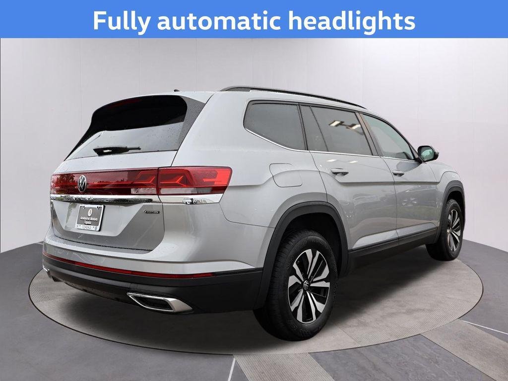 new 2025 Volkswagen Atlas car, priced at $39,331