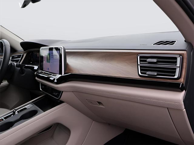 new 2025 Volkswagen Atlas car, priced at $39,331