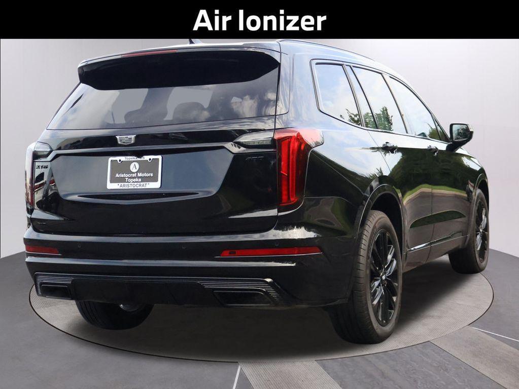 used 2022 Cadillac XT6 car, priced at $43,991