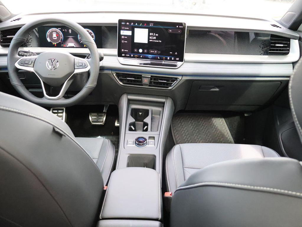 new 2025 Volkswagen Tiguan car, priced at $38,900