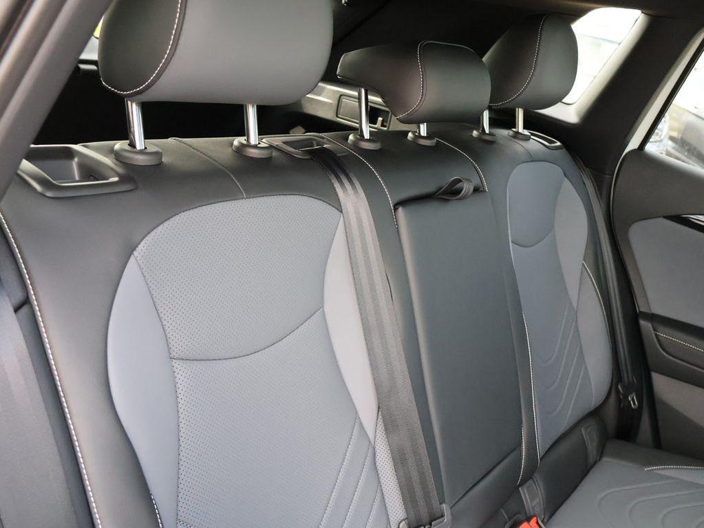 new 2025 Volkswagen Tiguan car, priced at $38,900