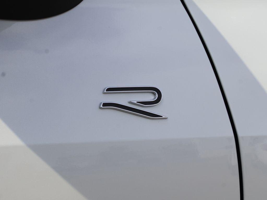 new 2025 Volkswagen Tiguan car, priced at $38,900