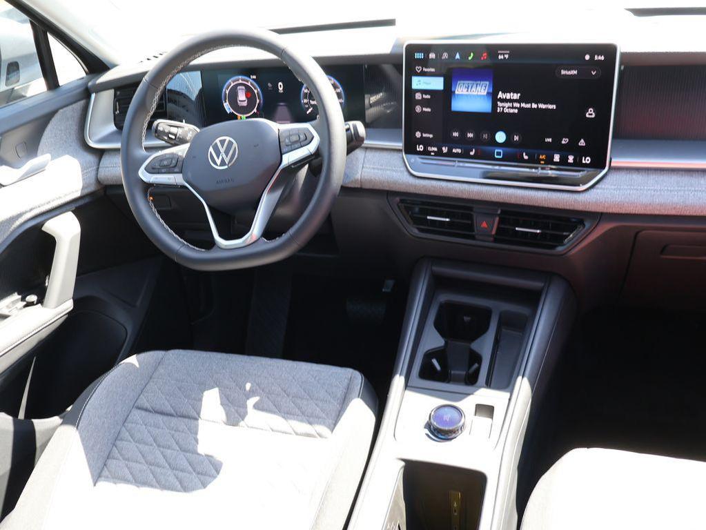 new 2025 Volkswagen Tiguan car, priced at $32,459
