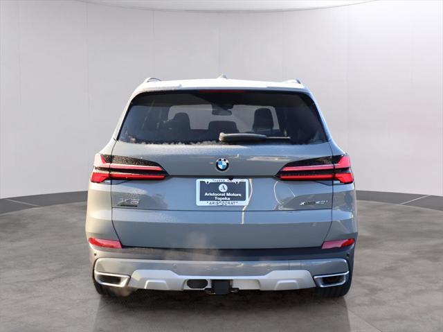 new 2025 BMW X5 car, priced at $81,075