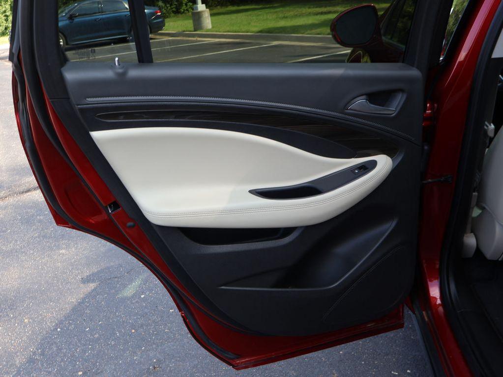used 2019 Buick Envision car, priced at $29,822