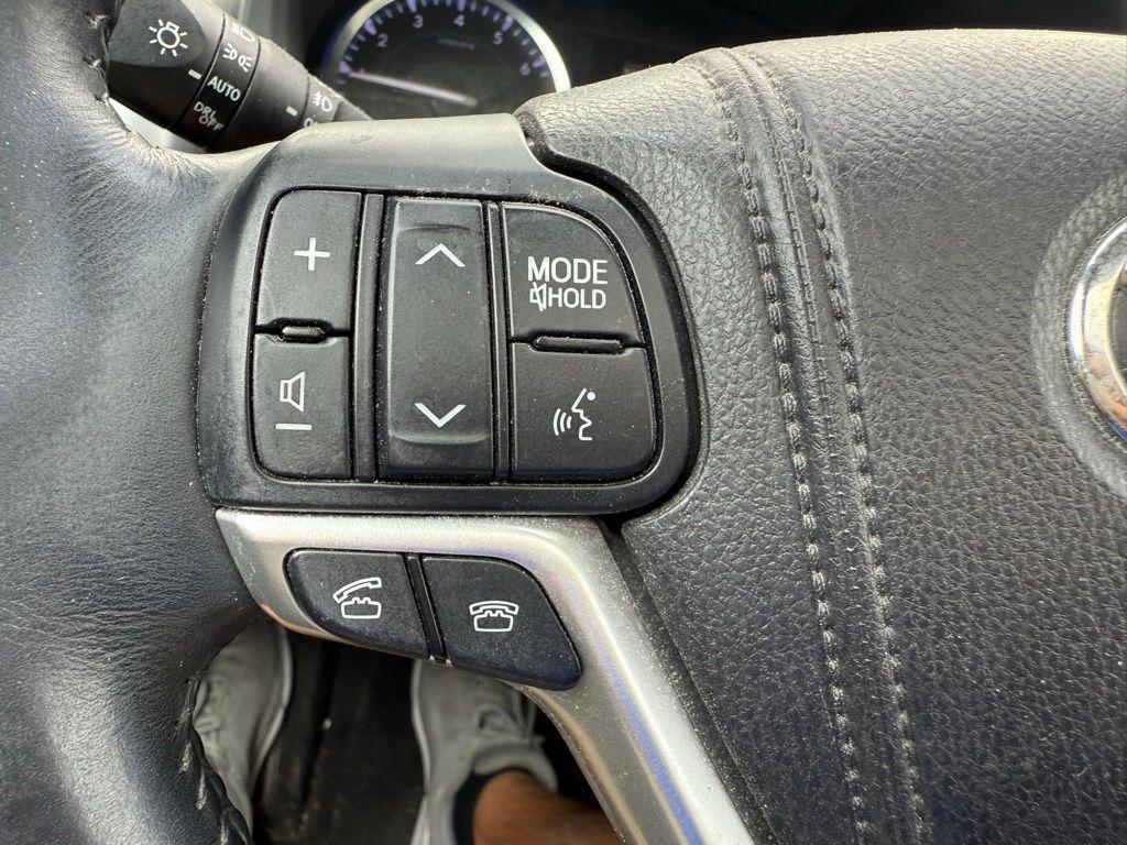 used 2015 Toyota Highlander car, priced at $16,000