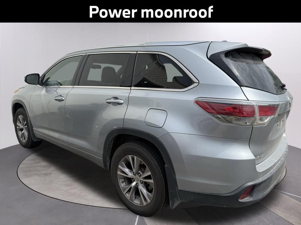 used 2015 Toyota Highlander car, priced at $16,000