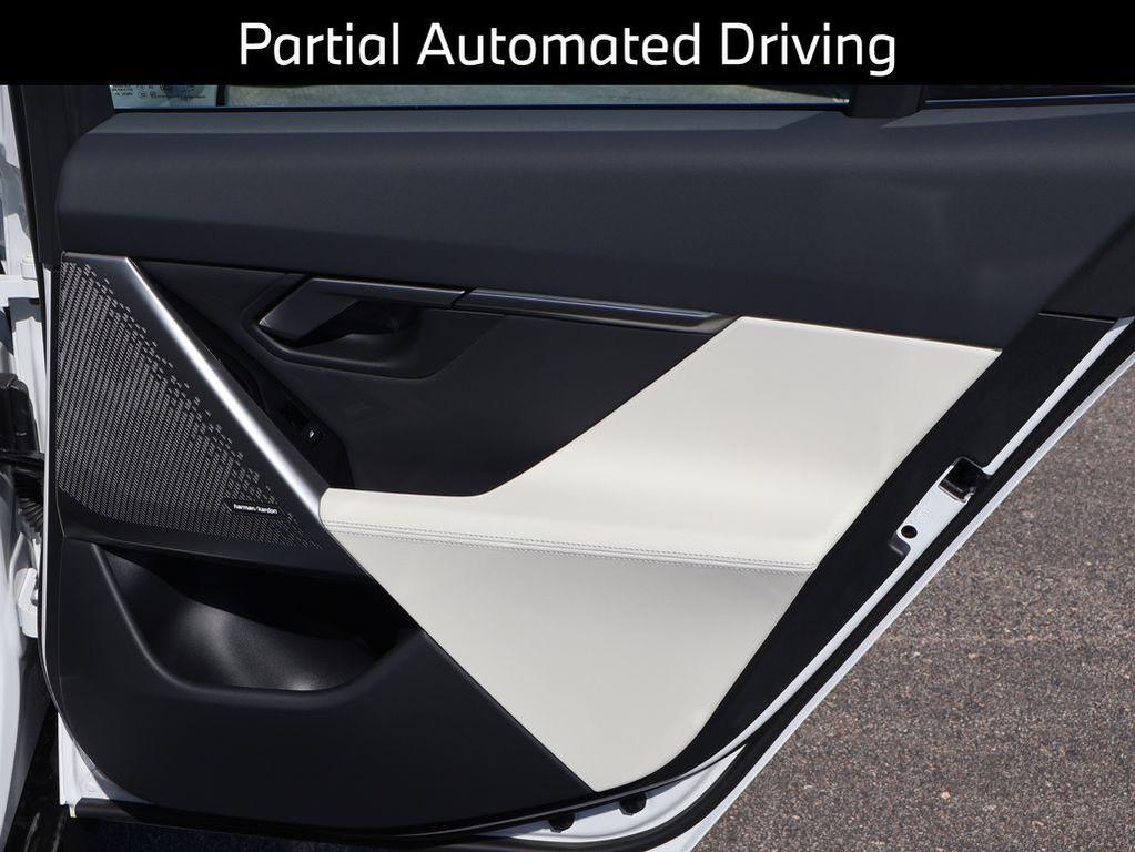new 2026 BMW 550e car, priced at $83,660