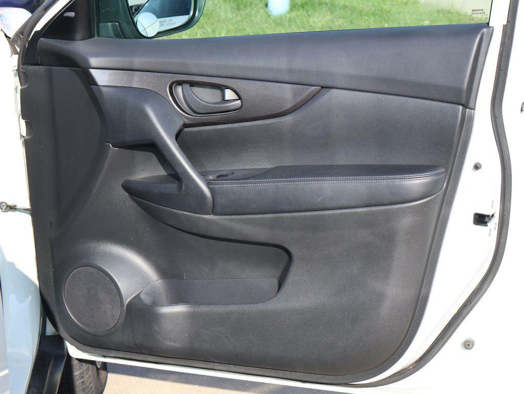 used 2020 Nissan Rogue car, priced at $13,993