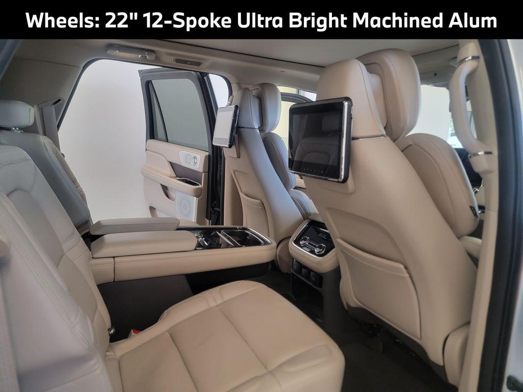 used 2020 Lincoln Navigator car, priced at $37,500