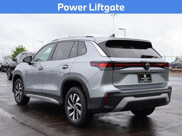new 2025 Volkswagen Tiguan car, priced at $33,011