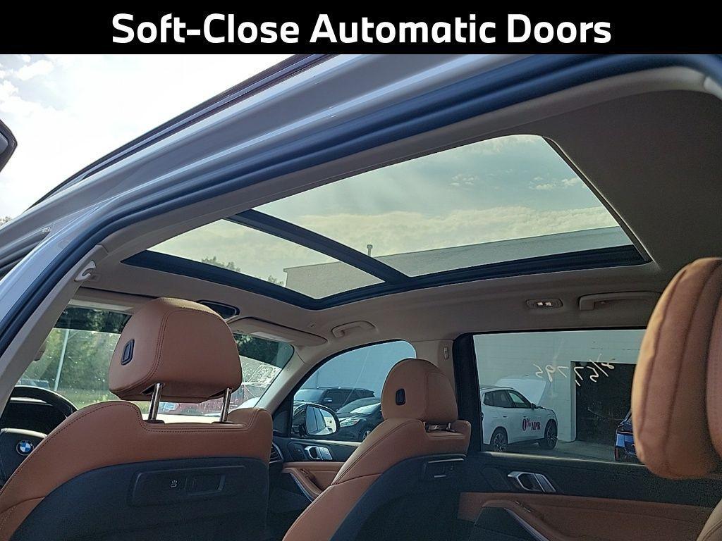used 2021 BMW X7 car, priced at $45,000