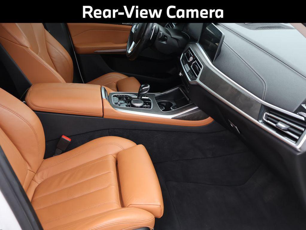 used 2021 BMW X7 car, priced at $43,874