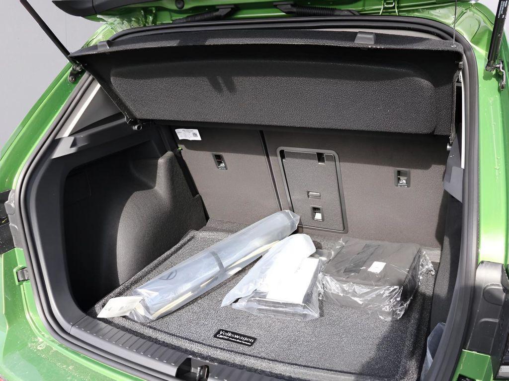 new 2025 Volkswagen Taos car, priced at $31,579