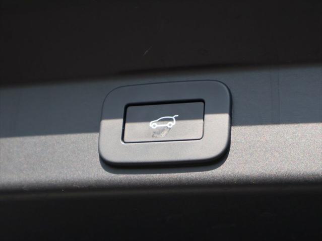 used 2024 Land Rover Range Rover Sport car, priced at $86,194
