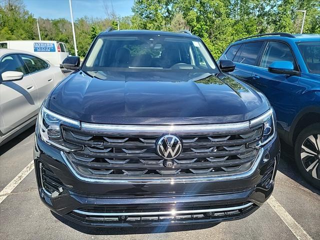 new 2025 Volkswagen Atlas car, priced at $51,943