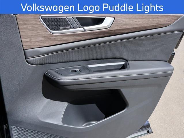 new 2025 Volkswagen Atlas car, priced at $51,943