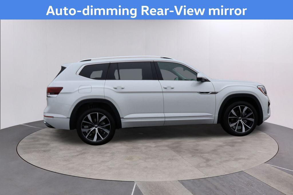 new 2026 Volkswagen Atlas car, priced at $57,591