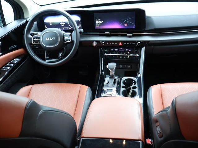 used 2024 Kia Carnival car, priced at $40,000