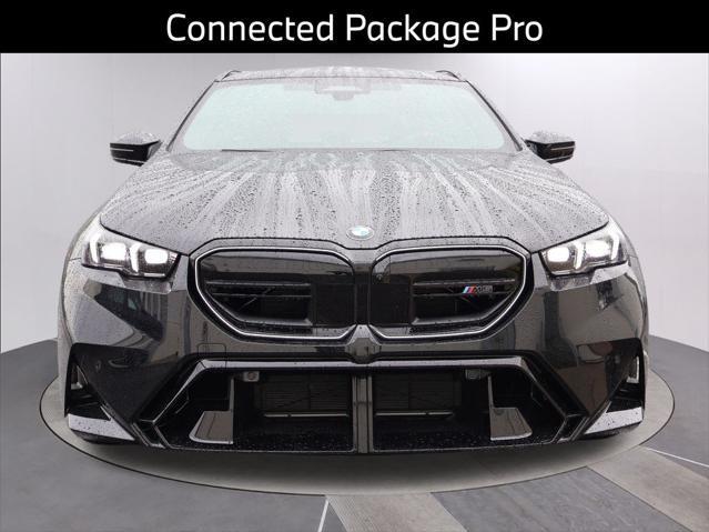 new 2025 BMW M5 car, priced at $132,275