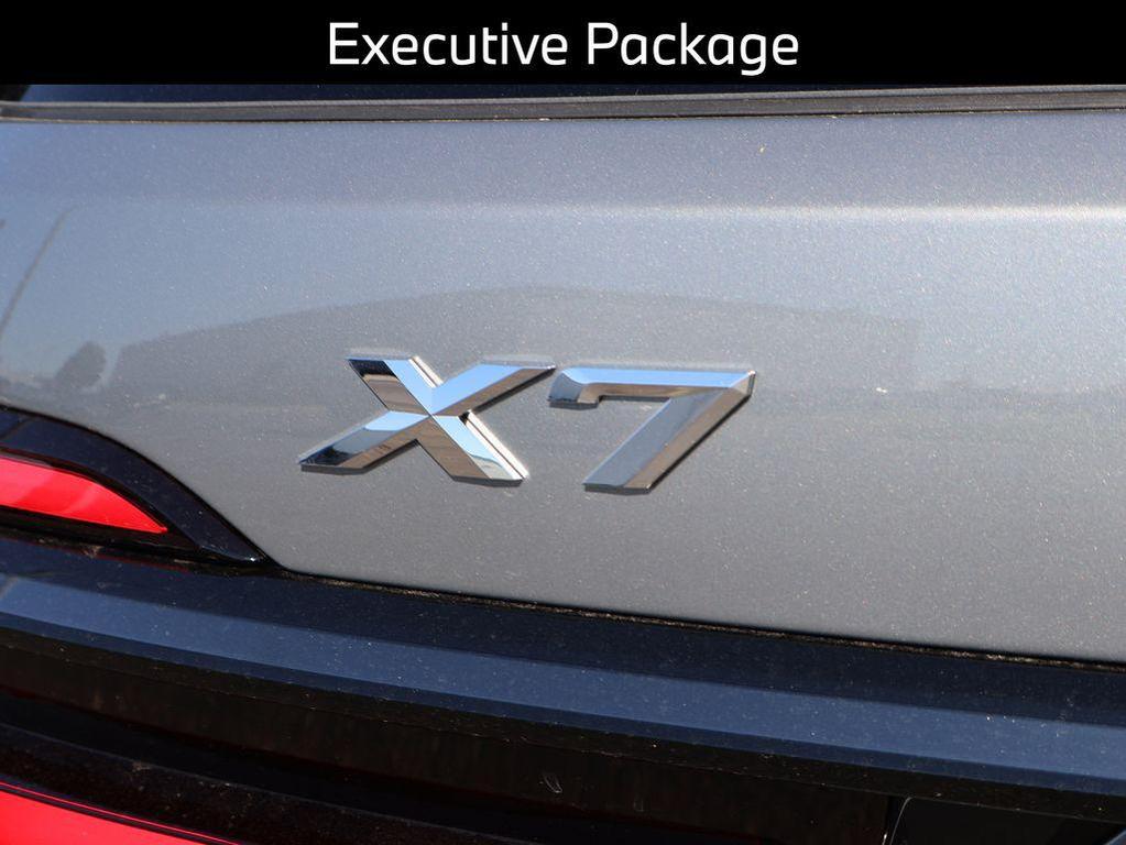 new 2026 BMW X7 car, priced at $100,735
