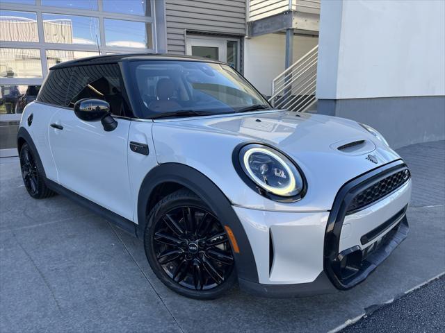 used 2023 MINI Hardtop car, priced at $28,993