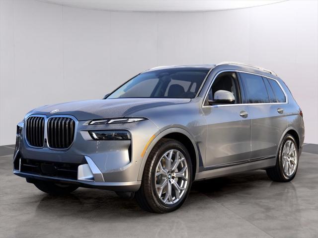 new 2025 BMW X7 car, priced at $90,475