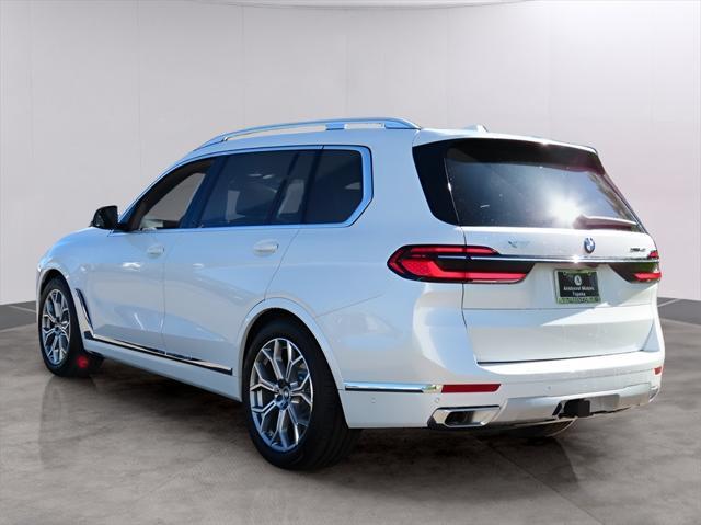 new 2025 BMW X7 car, priced at $93,360