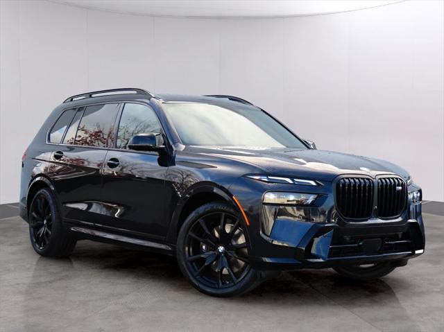 new 2025 BMW X7 car, priced at $120,255