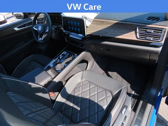 new 2025 Volkswagen Atlas car, priced at $53,911