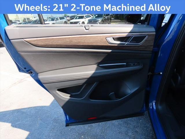 new 2025 Volkswagen Atlas car, priced at $53,911