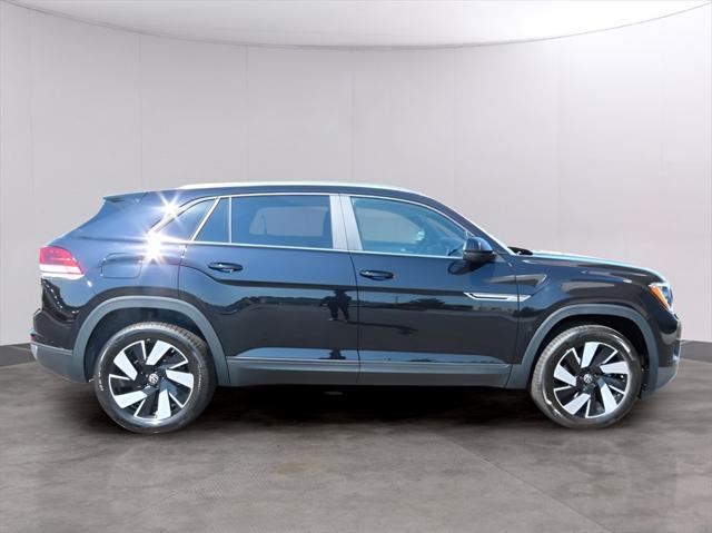 new 2024 Volkswagen Atlas Cross Sport car, priced at $46,591