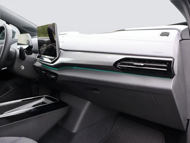 new 2025 Volkswagen ID.4 car, priced at $49,432