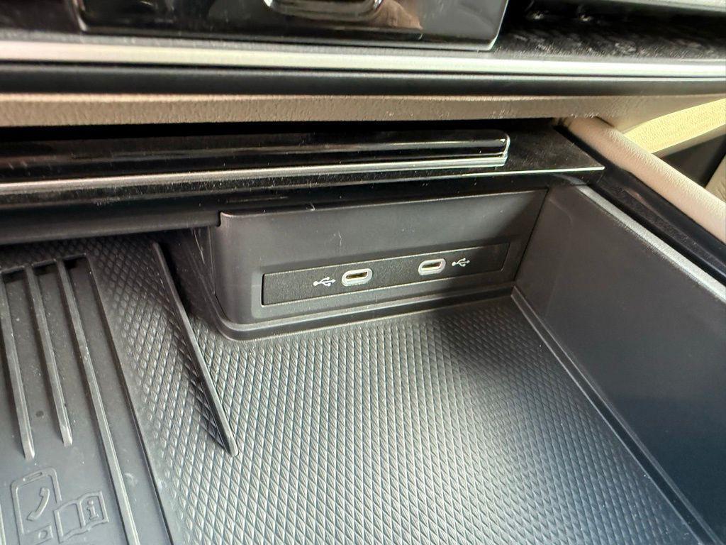 used 2025 Volkswagen Atlas car, priced at $40,500