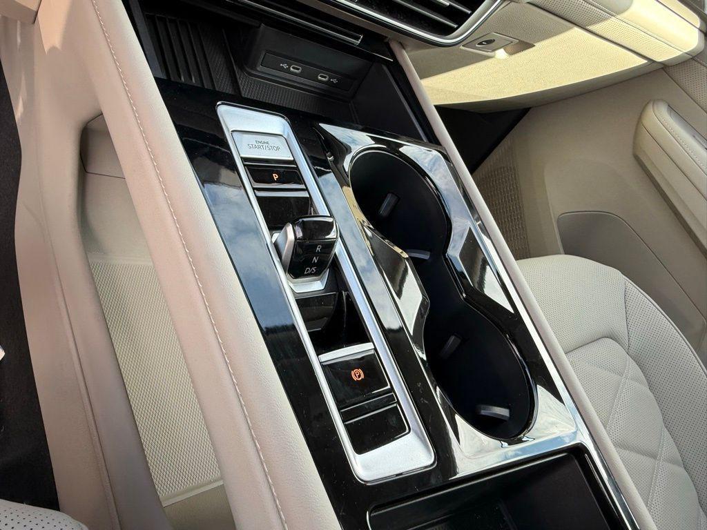 used 2025 Volkswagen Atlas car, priced at $40,500