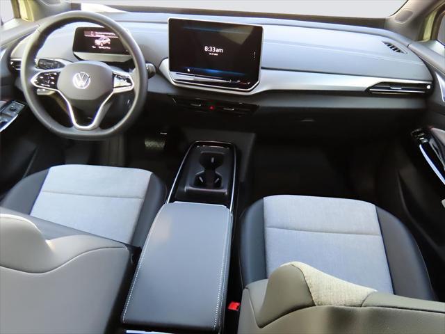 new 2025 Volkswagen ID.4 car, priced at $44,495