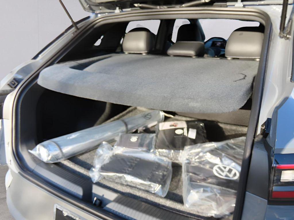 new 2025 Volkswagen ID.4 car, priced at $44,495