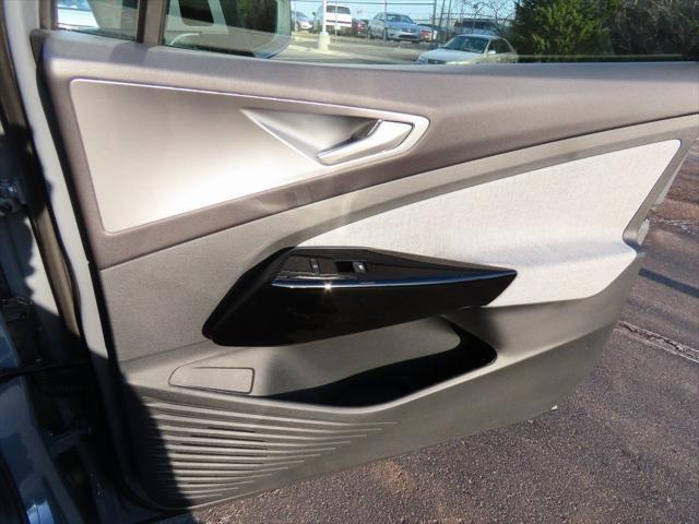 new 2025 Volkswagen ID.4 car, priced at $44,495
