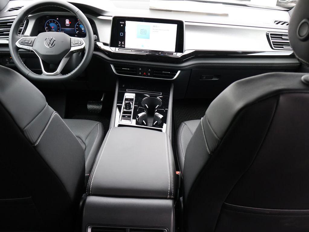 new 2025 Volkswagen Atlas Cross Sport car, priced at $44,900