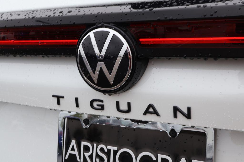 new 2025 Volkswagen Tiguan car, priced at $38,500