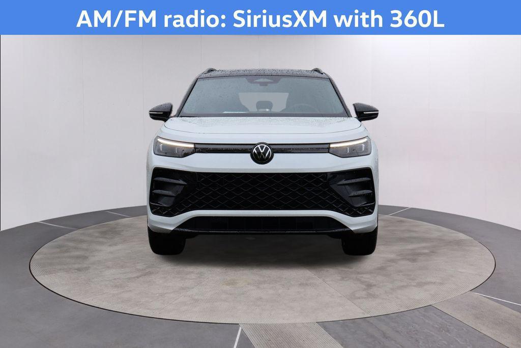 new 2025 Volkswagen Tiguan car, priced at $38,500